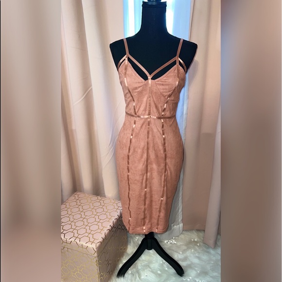 Windsor Mauve suede strapped back out body con dress - Picture 1 of 3
